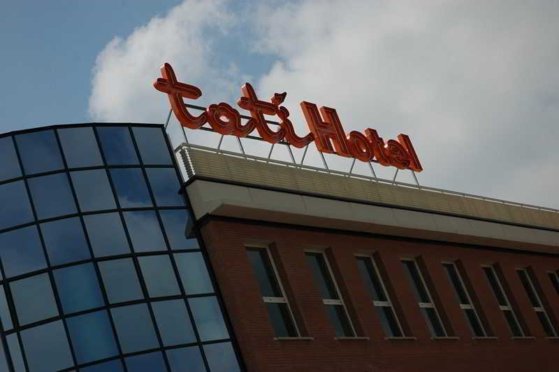 Tati Hotel Луго Екстериор снимка